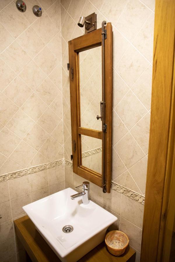 Hotel Un Lugar En La Vecilla Duenas ภายนอก รูปภาพ